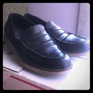 Cole Hann Grand. Os size 8.5